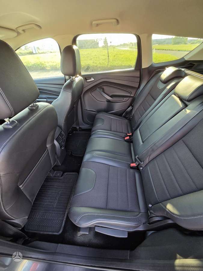 Ford Kuga 2014 — photo 18