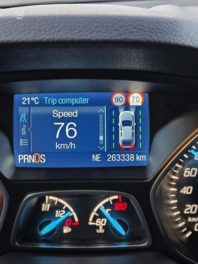 Ford Kuga 2014 — photo 26