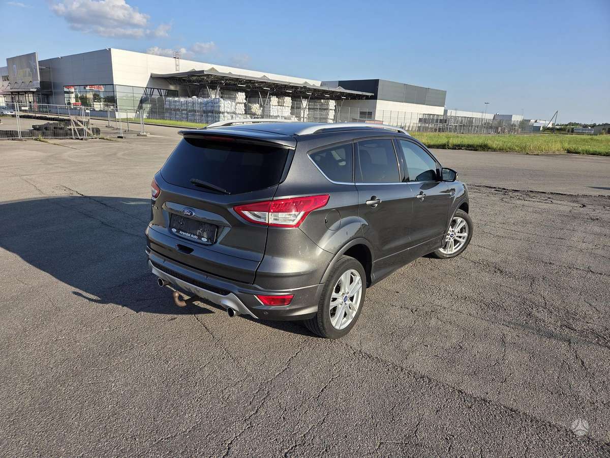 Ford Kuga 2014 — photo 5