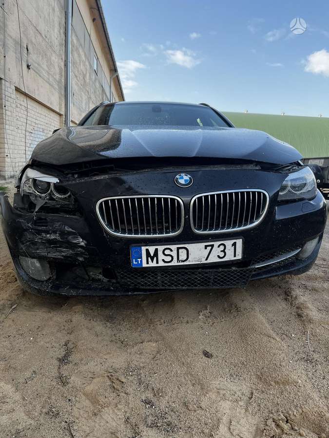 BMW 520 2012 — photo 6