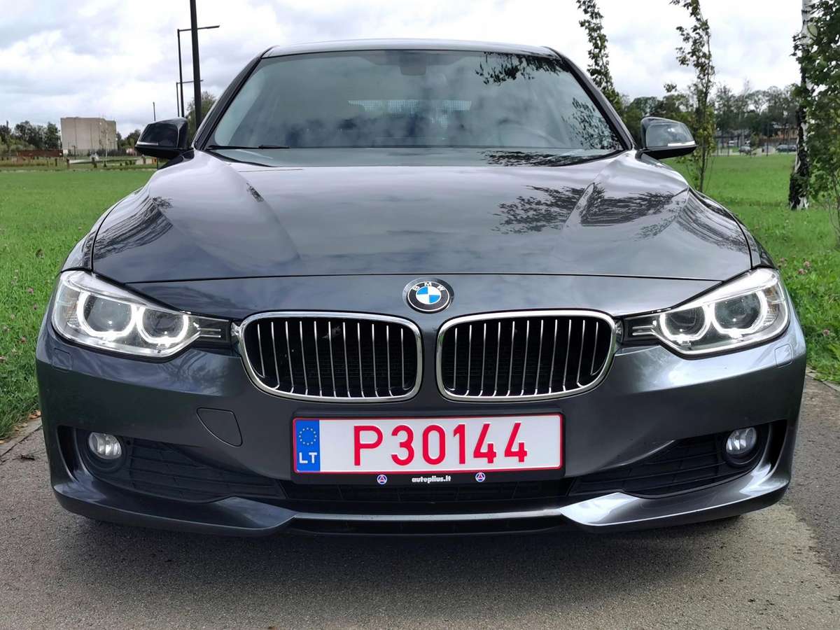 BMW 320 2013 — двигун 1995 cm³, 163 HP (120kW)