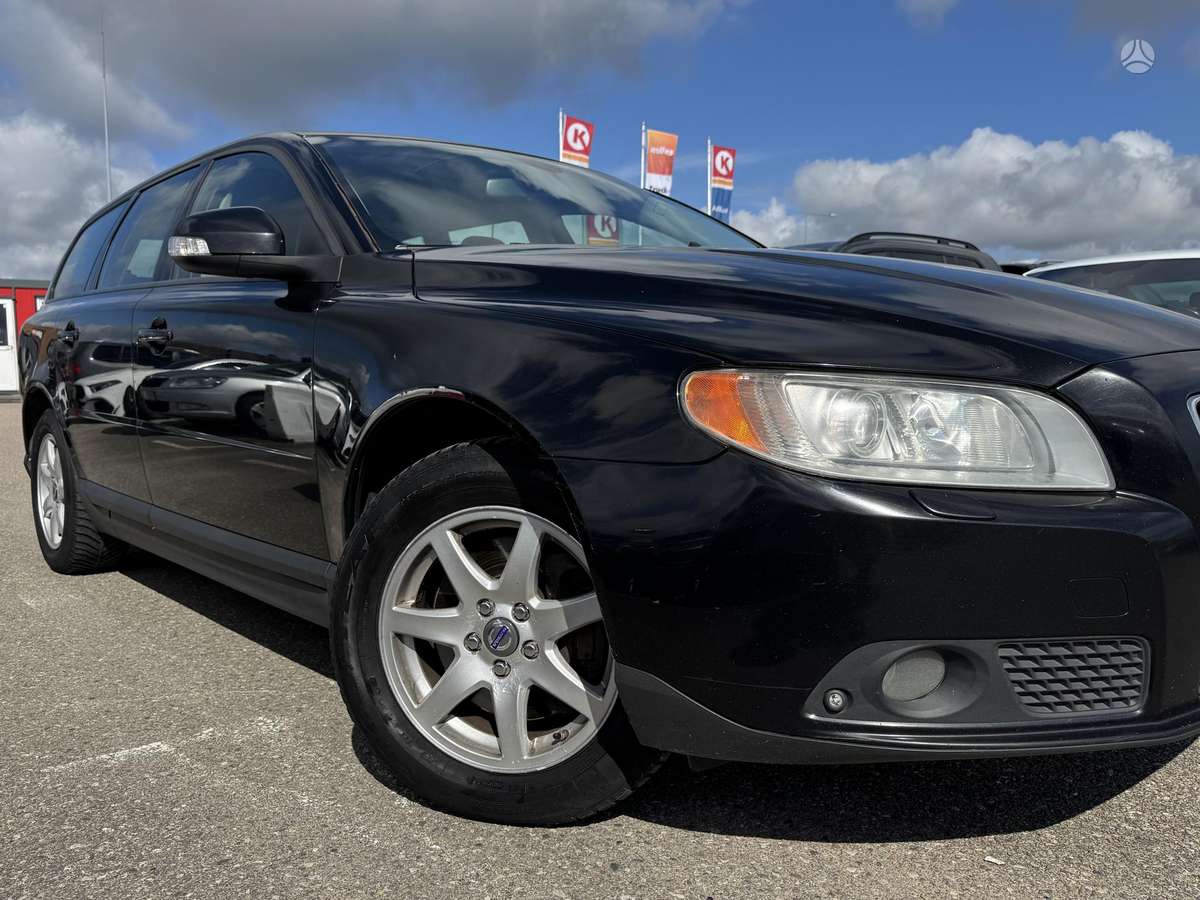 Volvo V70 2008 — photo 7