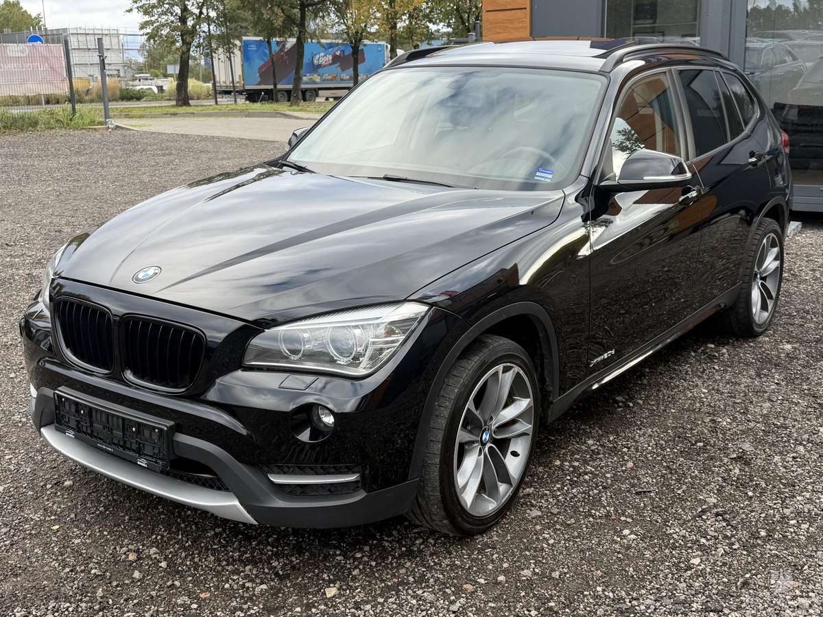 BMW X1 2012 — фото 12