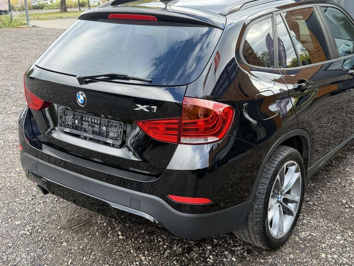 BMW X1 2012 — фото 5