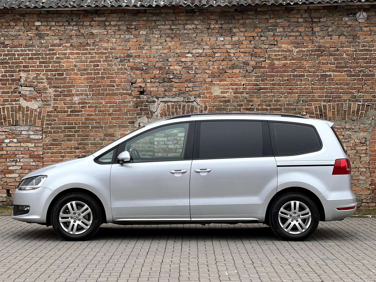 Volkswagen Sharan 2010 — photo 10