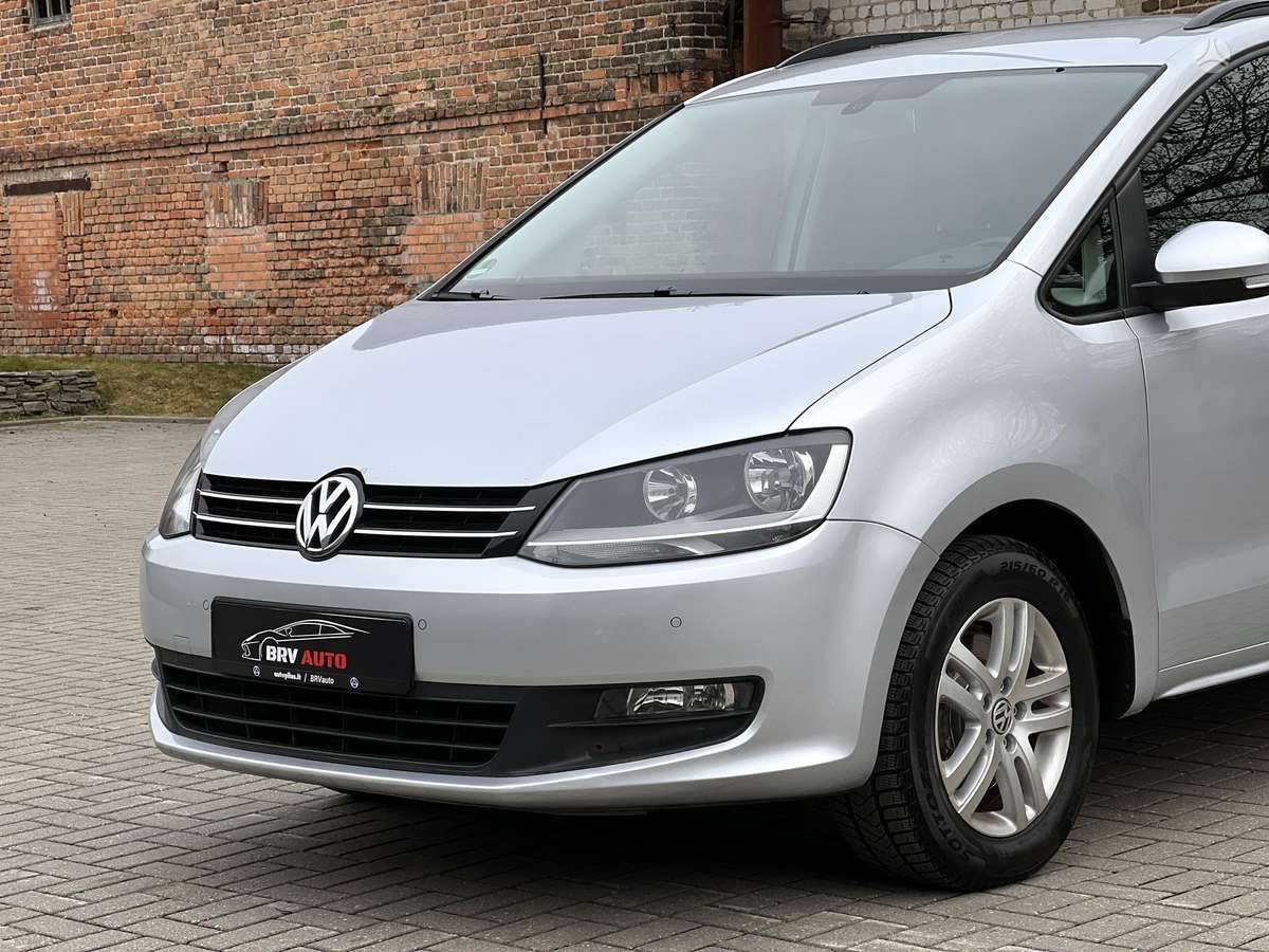 Volkswagen Sharan 2010 — photo 11