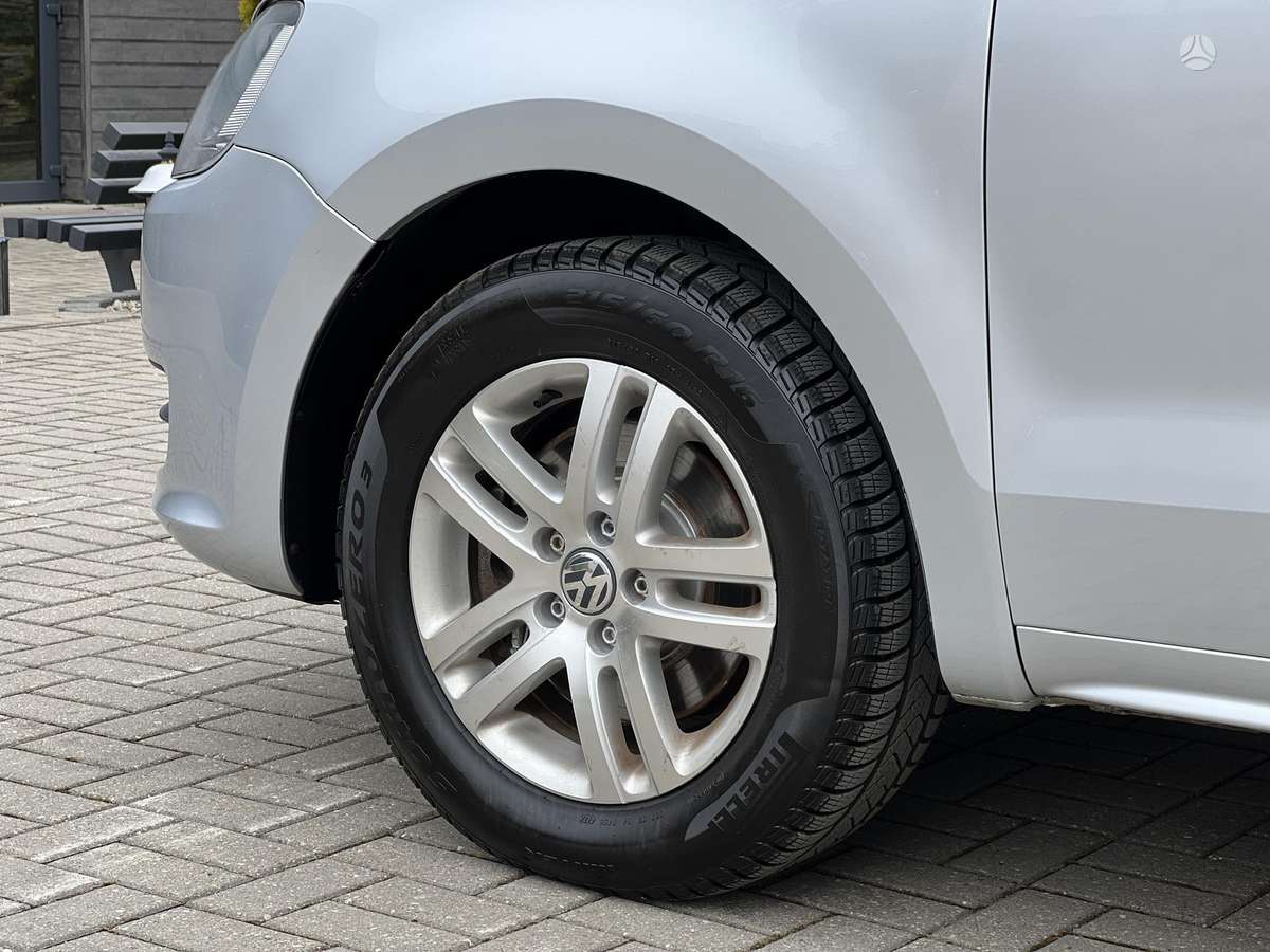 Volkswagen Sharan 2010 — photo 13