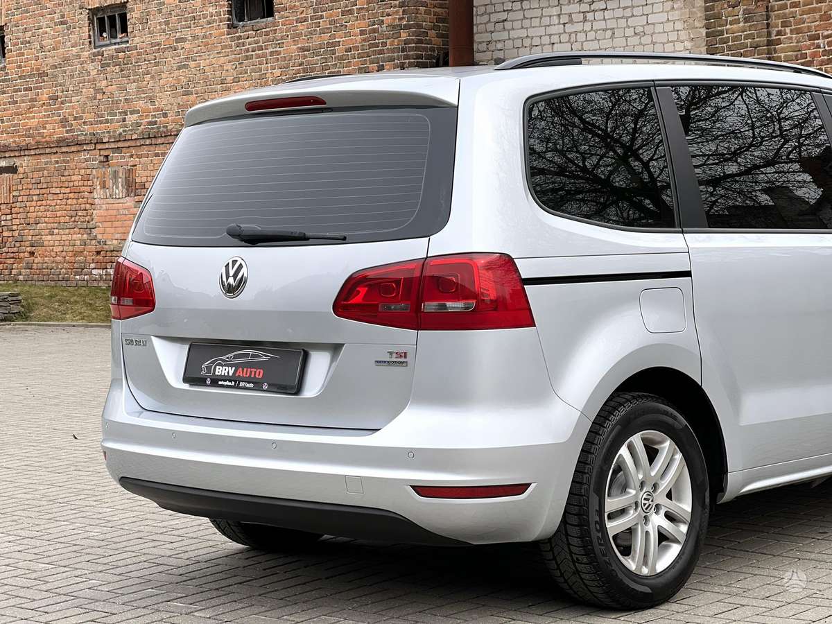 Volkswagen Sharan 2010 — photo 15