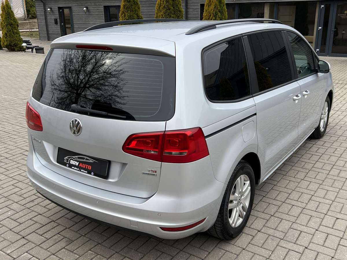 Volkswagen Sharan 2010 — photo 21