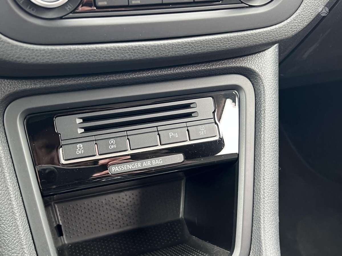 Volkswagen Sharan 2010 — photo 34