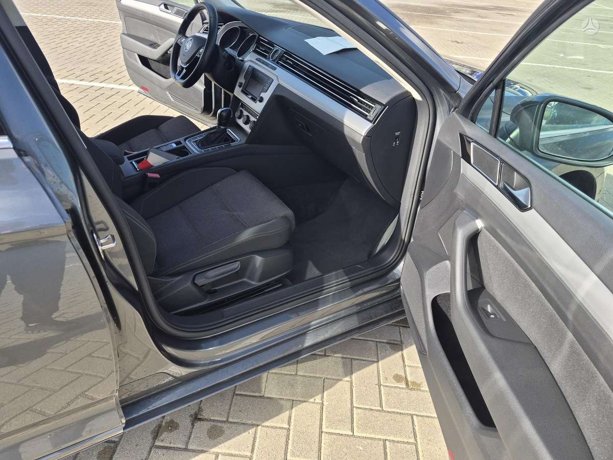 Volkswagen Passat 2015 — фото 11