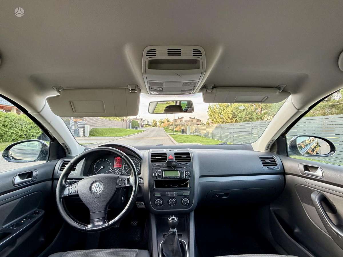 Volkswagen Golf 2009 — photo 10