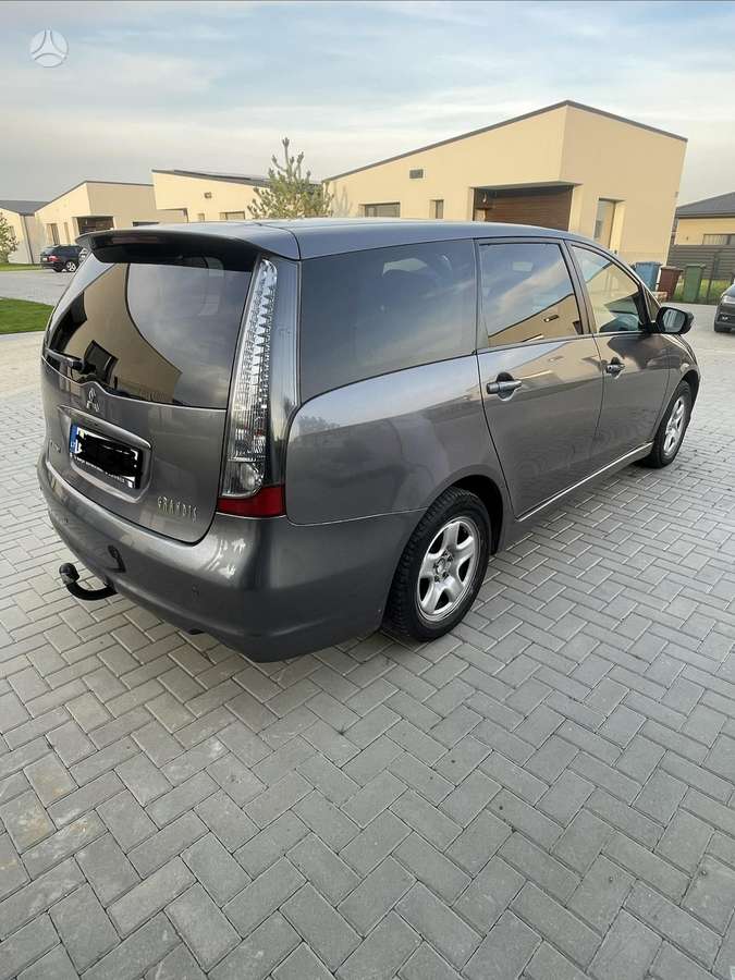 Mitsubishi Grandis 2009 — двигун 1968 cm³, 140 HP (103kW)
