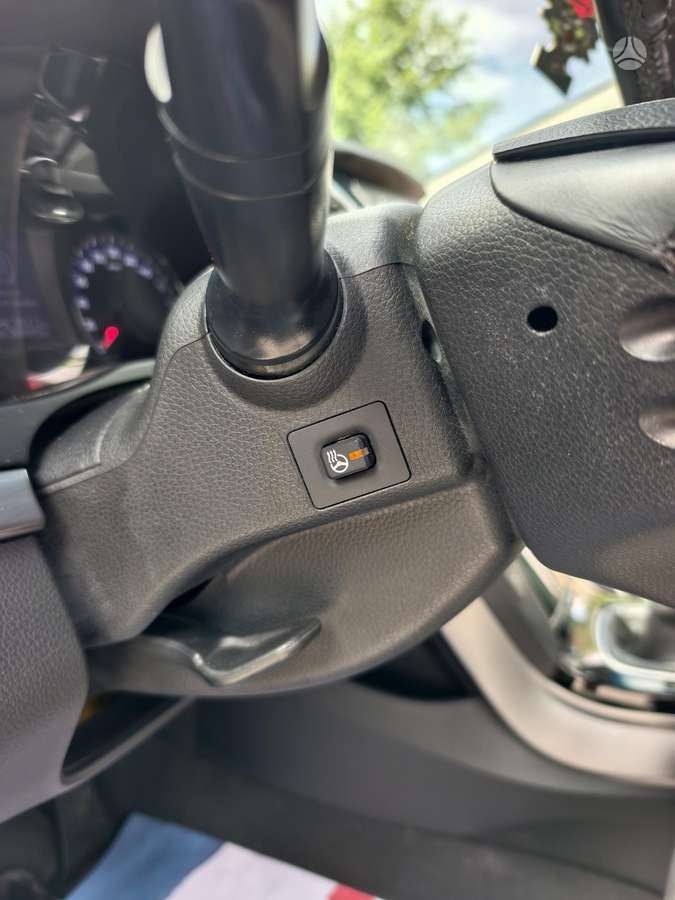 Hyundai i40 2011 — photo 29