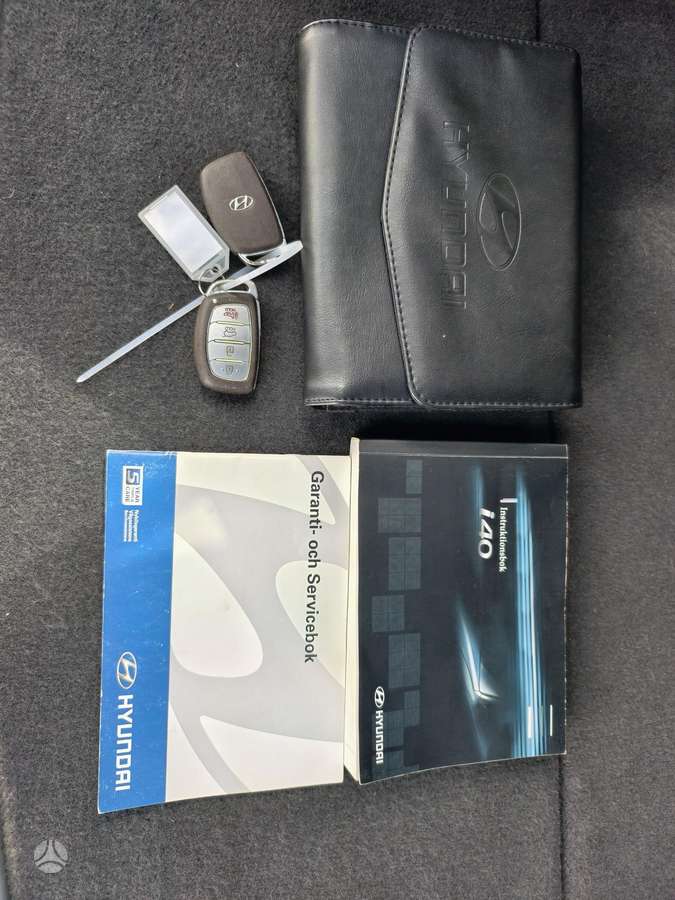 Hyundai i40 2011 — photo 30