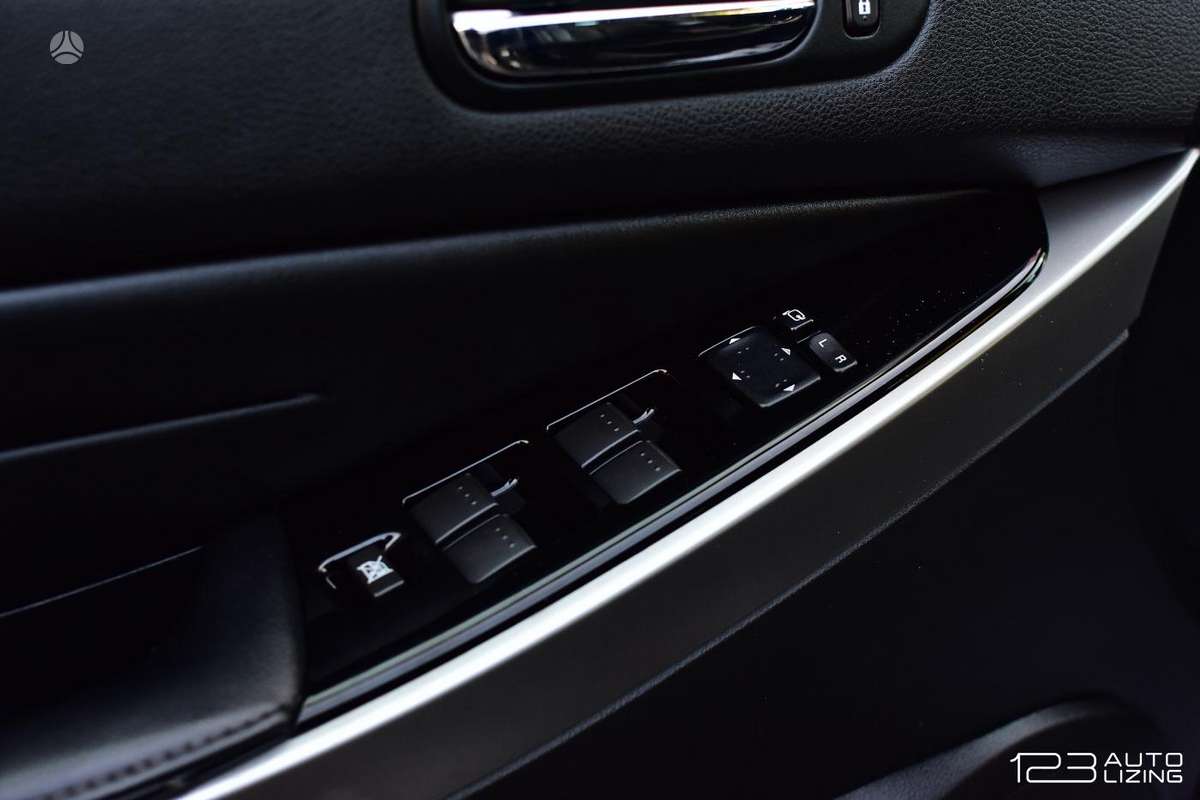 Mazda CX-7 2010 — photo 12