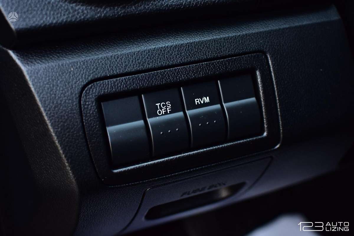 Mazda CX-7 2010 — photo 17
