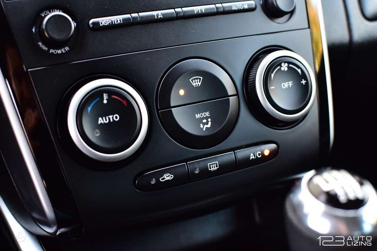 Mazda CX-7 2010 — photo 20
