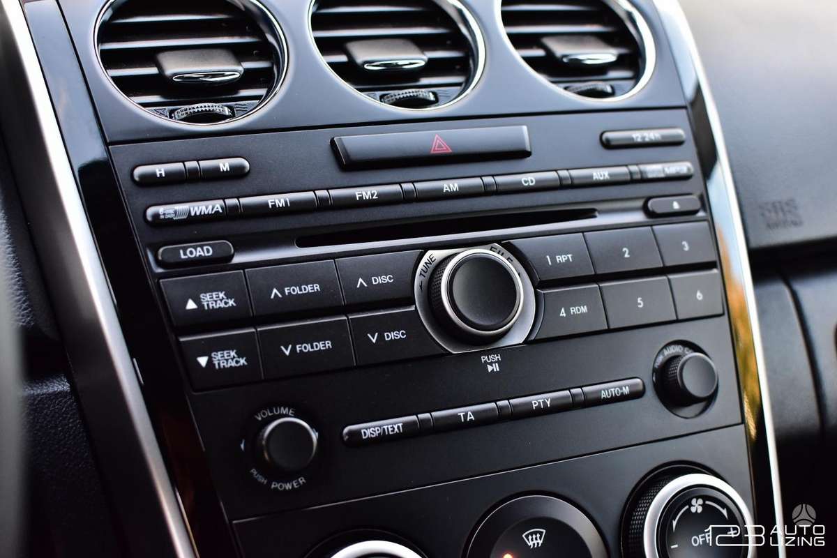 Mazda CX-7 2010 — photo 21