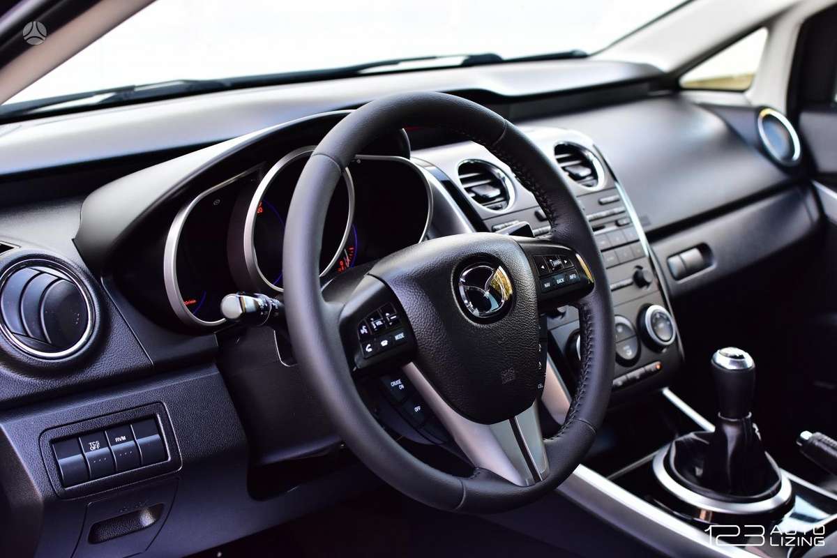 Mazda CX-7 2010 — photo 27