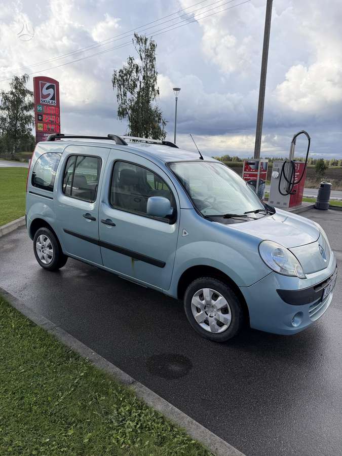 Renault Kangoo 2008 — rear view