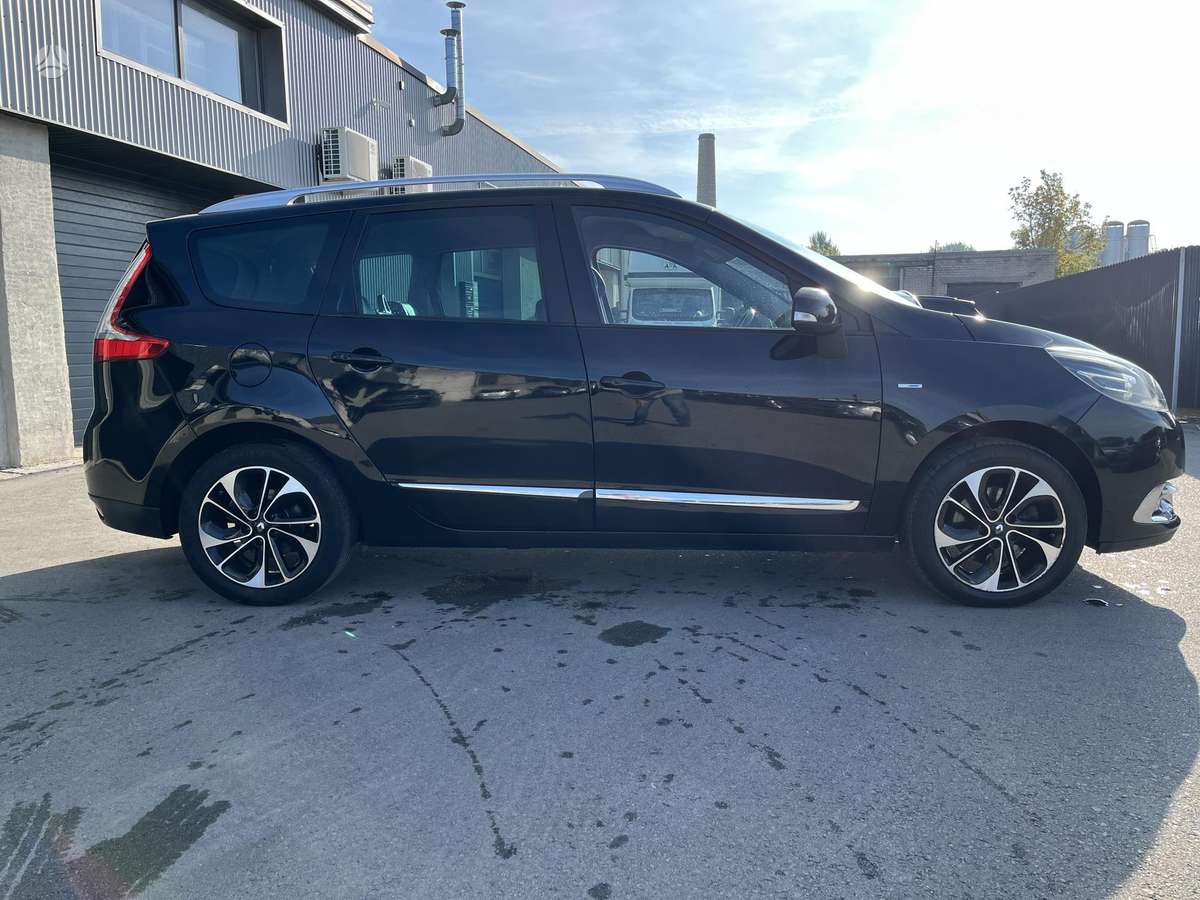 Renault Grand 2015 — photo 7