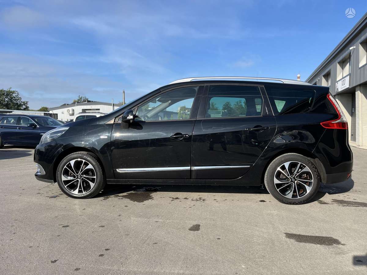 Renault Grand 2015 — photo 8