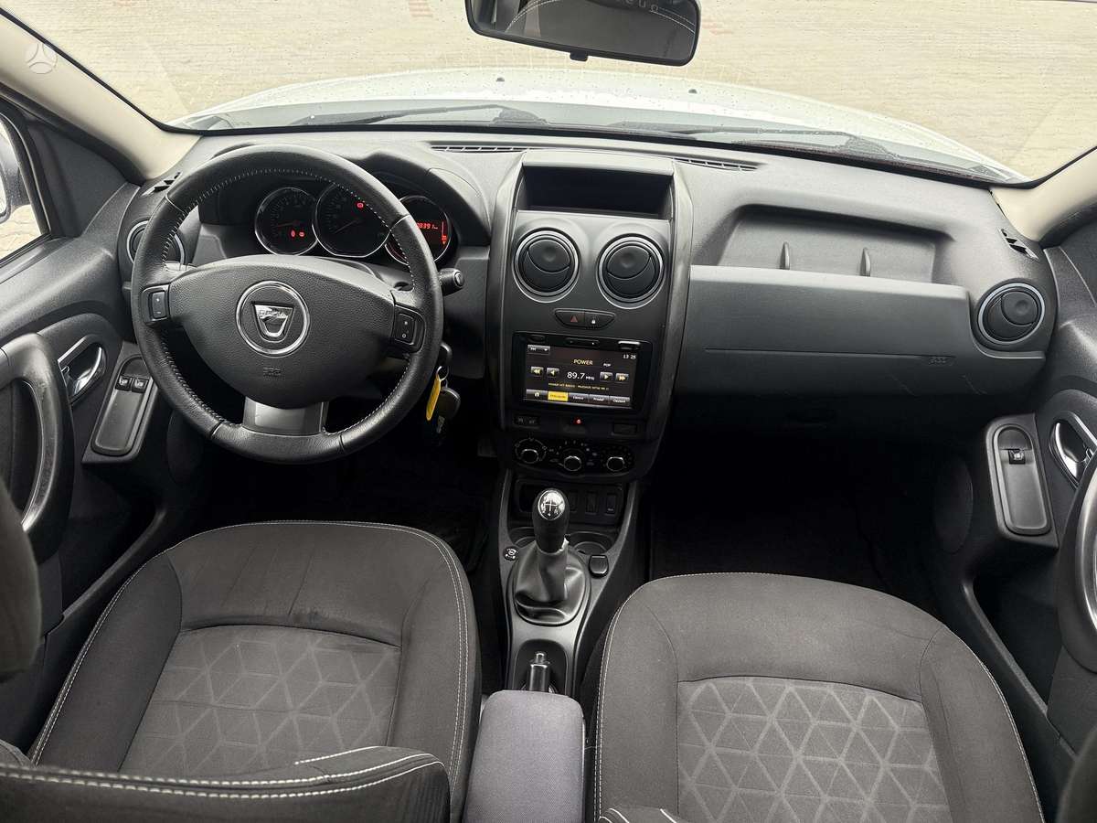 Dacia Duster 2015 — фото 10