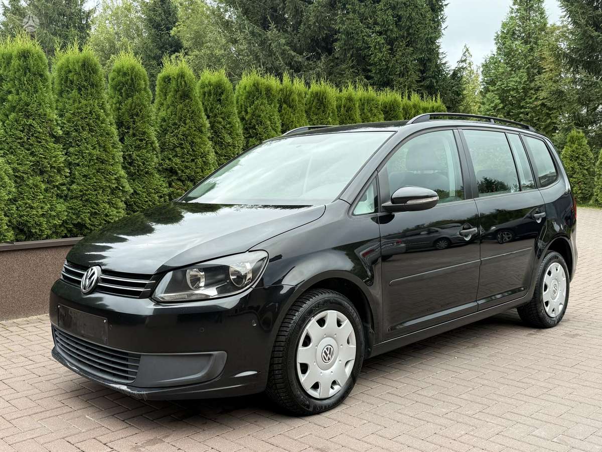 Volkswagen Touran, 2012