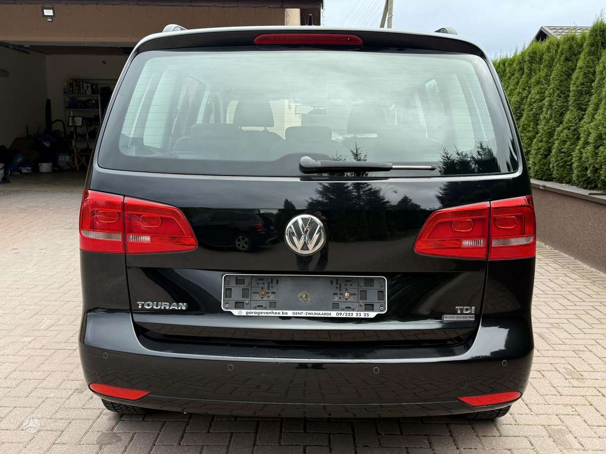 Volkswagen Touran 2012 — photo 7