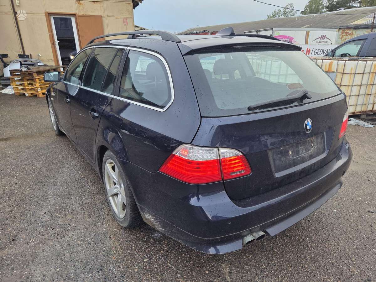 BMW 525 2009 — photo 6