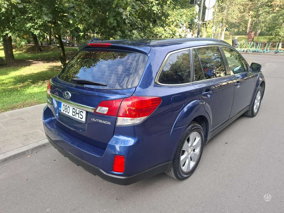 Subaru Outback 2012 — photo 5