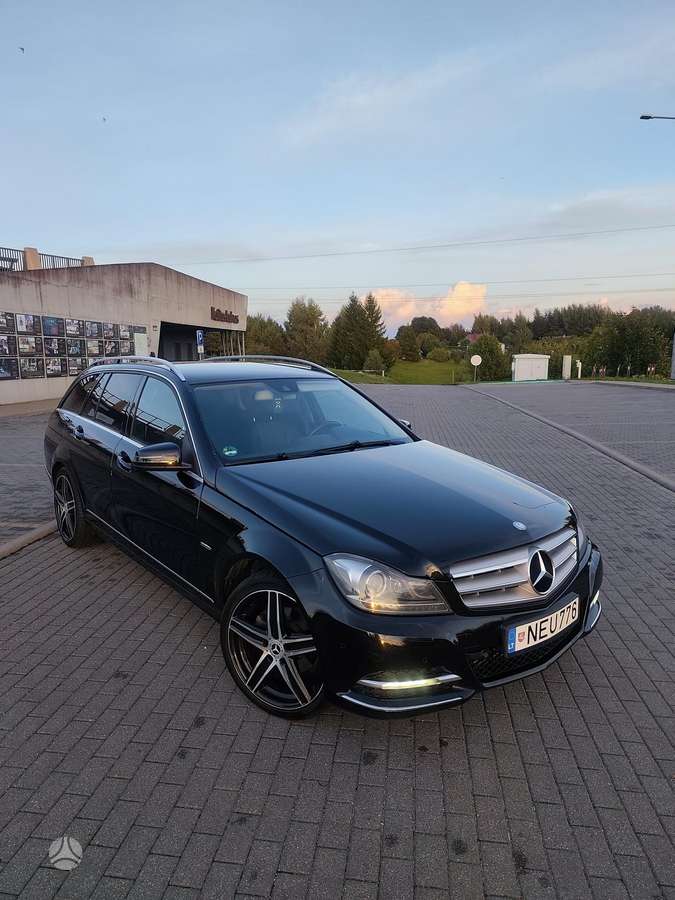 Mercedes-Benz C220 2011 — vehicle for AFU Ukraine