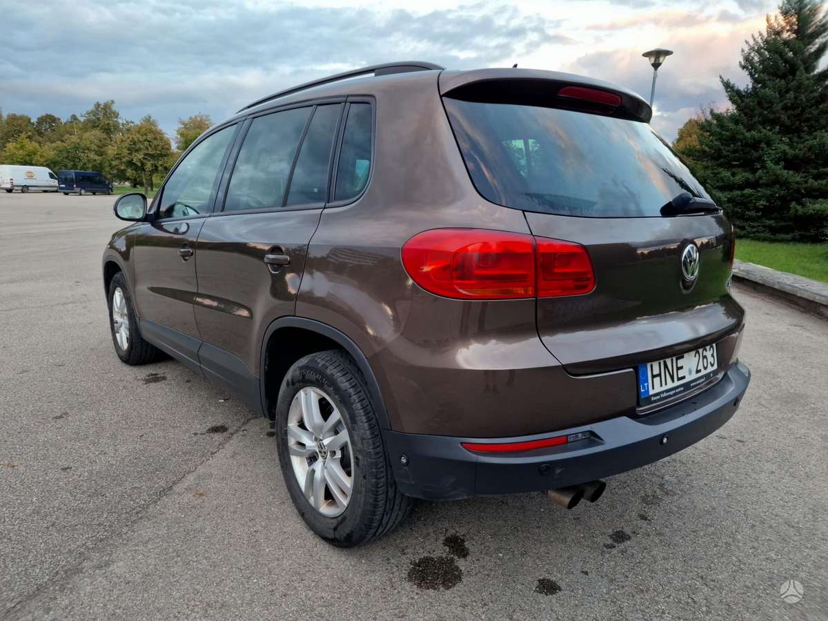 Volkswagen Tiguan 2014 — engine 1968 cm³, 110 HP (81kW)