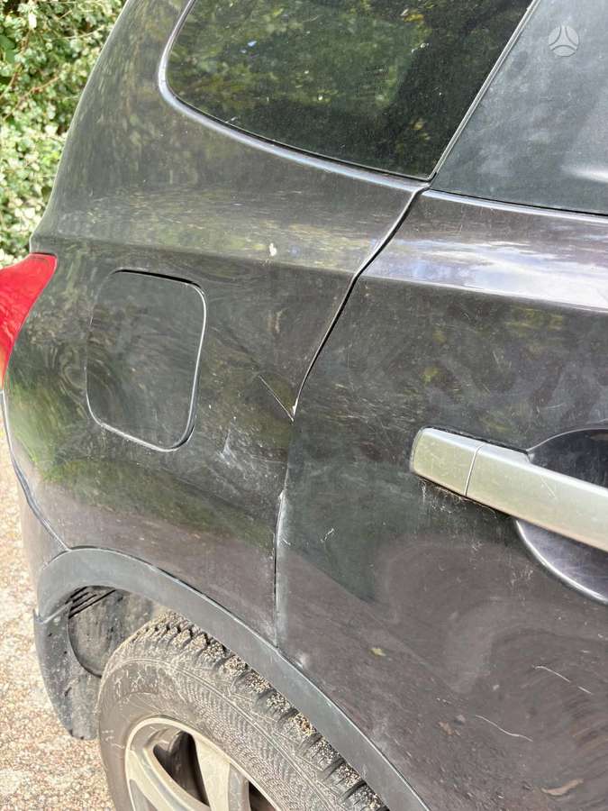 Nissan Qashqai+2 2010 — photo 17
