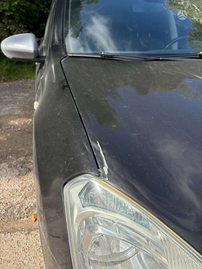 Nissan Qashqai+2 2010 — photo 19