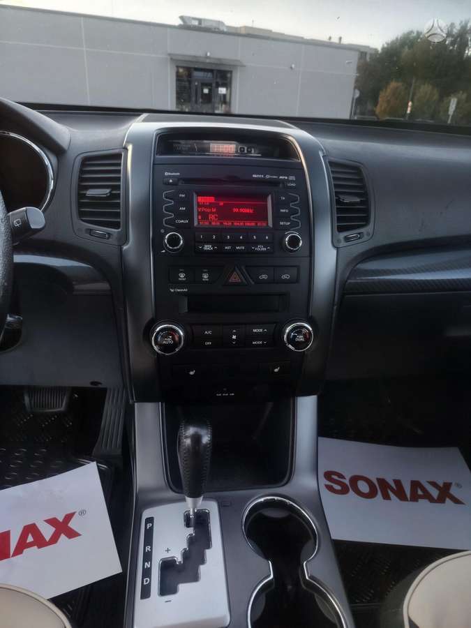 Kia Sorento 2012 — фото 12