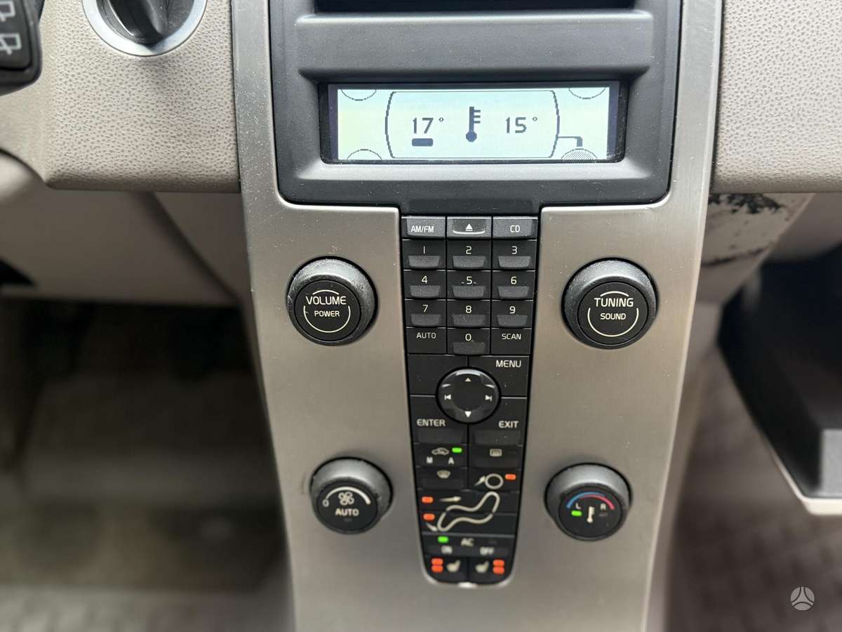 Volvo V50 2009 — photo 20