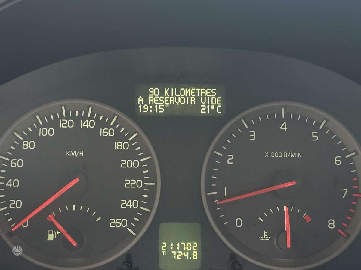 Volvo V50 2009 — photo 44
