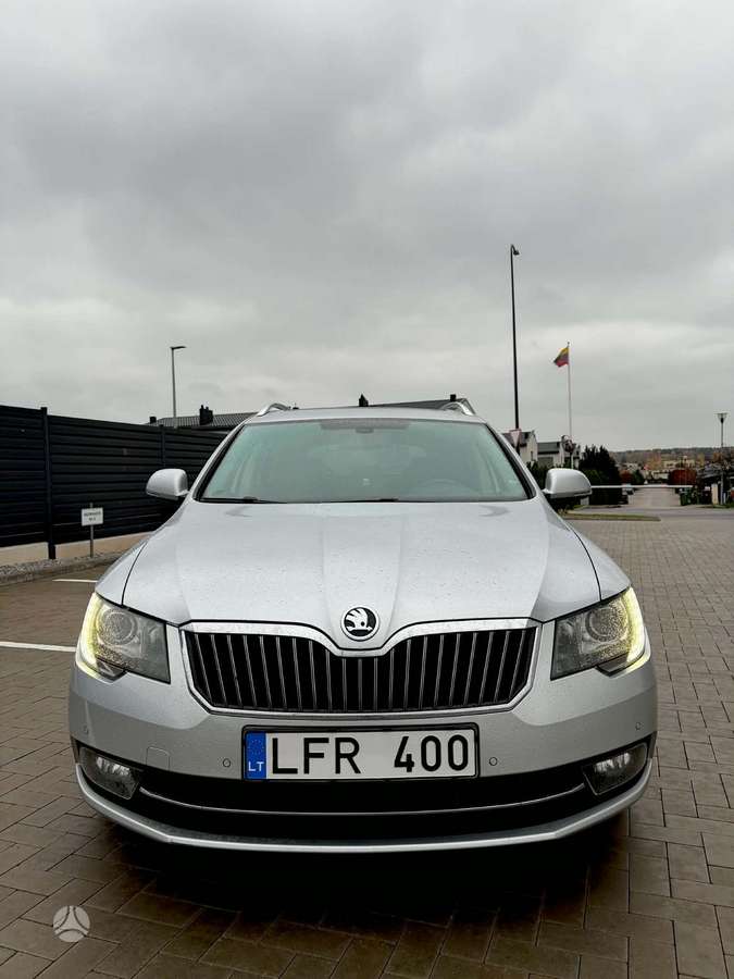 Skoda Superb 2013 — двигун 2000 cm³, 170 HP (125kW)