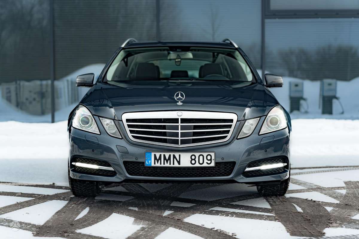 Mercedes-Benz E250, 2011