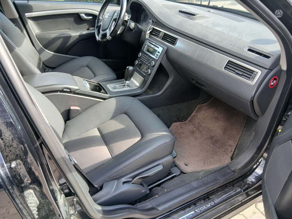 Volvo V70 2009 — photo 5