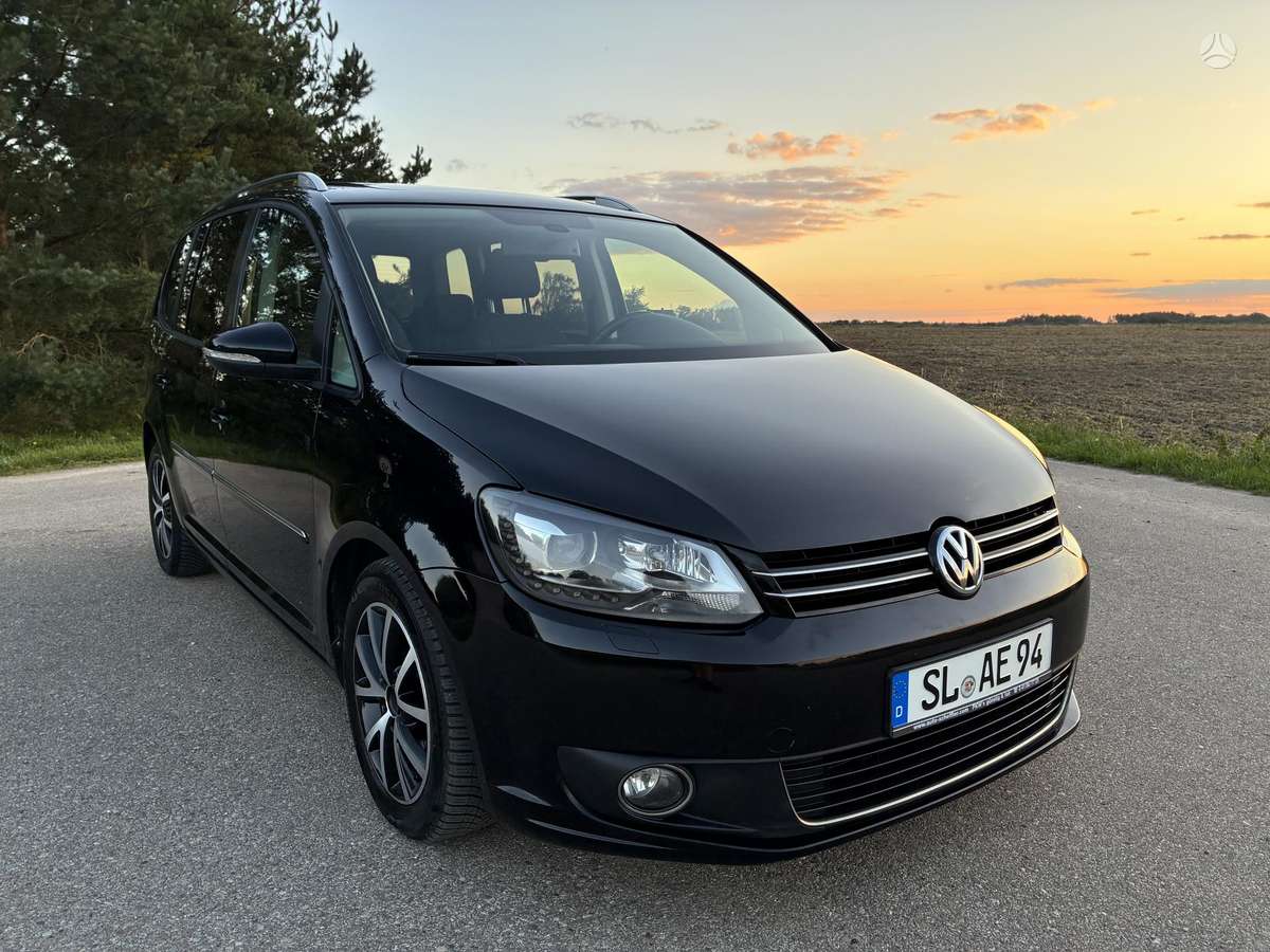 Volkswagen Touran, 2011