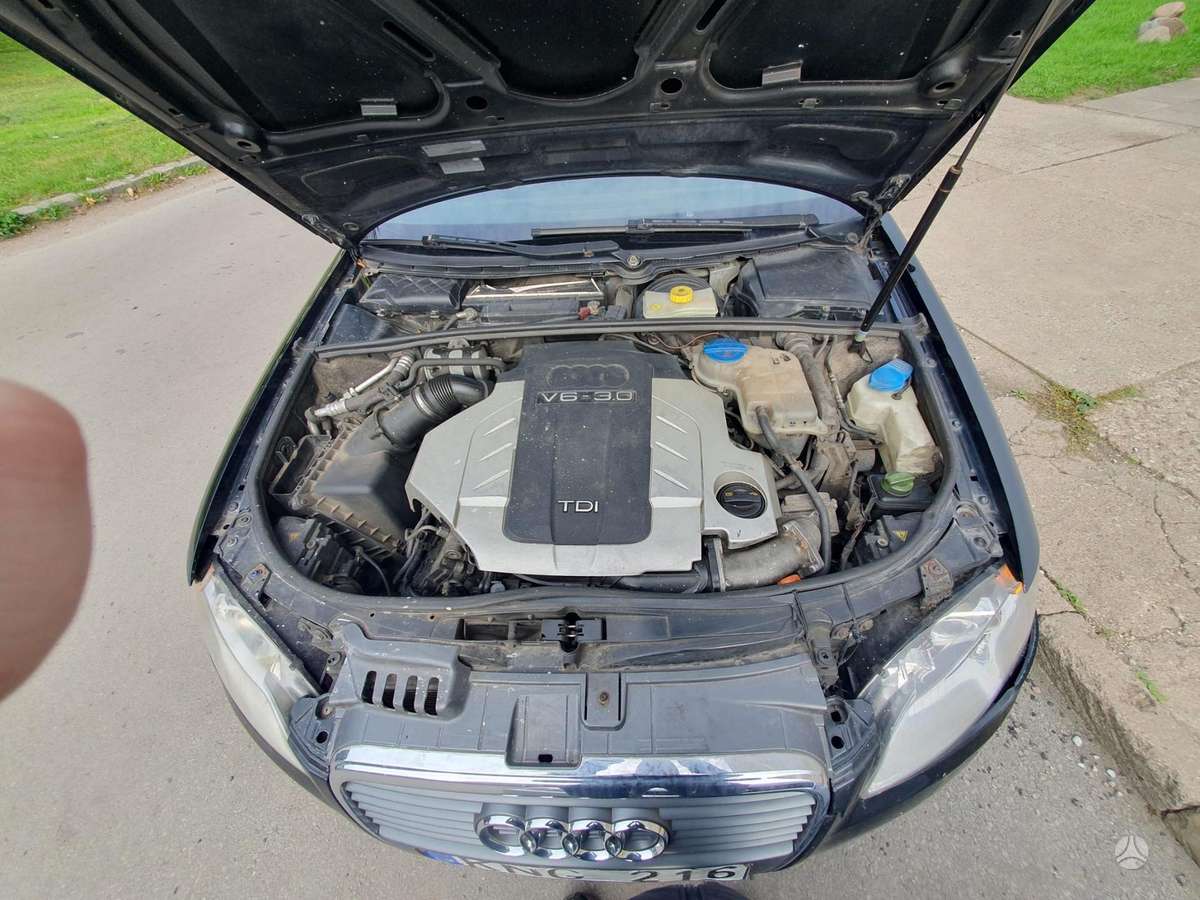 Audi A4 2006 — engine 2967 cm³, 232 HP (171kW)