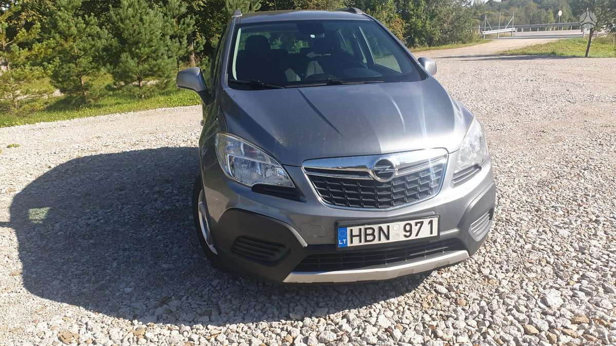 Opel Mokka 2014 — rear view