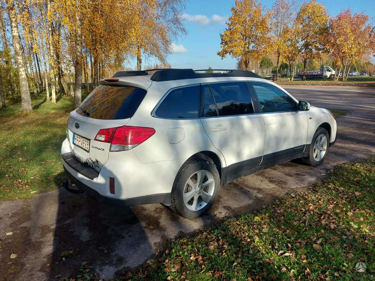 Subaru Outback 2013 — photo 5