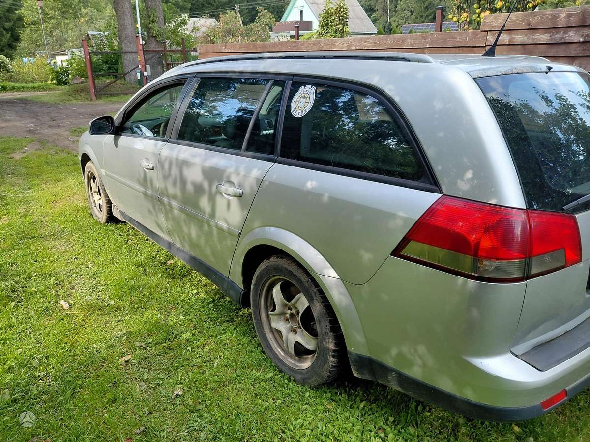 Opel Vectra 2006 — photo 10