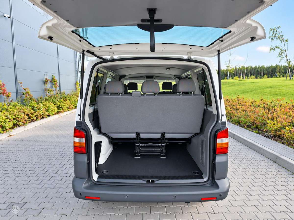 Volkswagen Transporter 2005 — photo 11