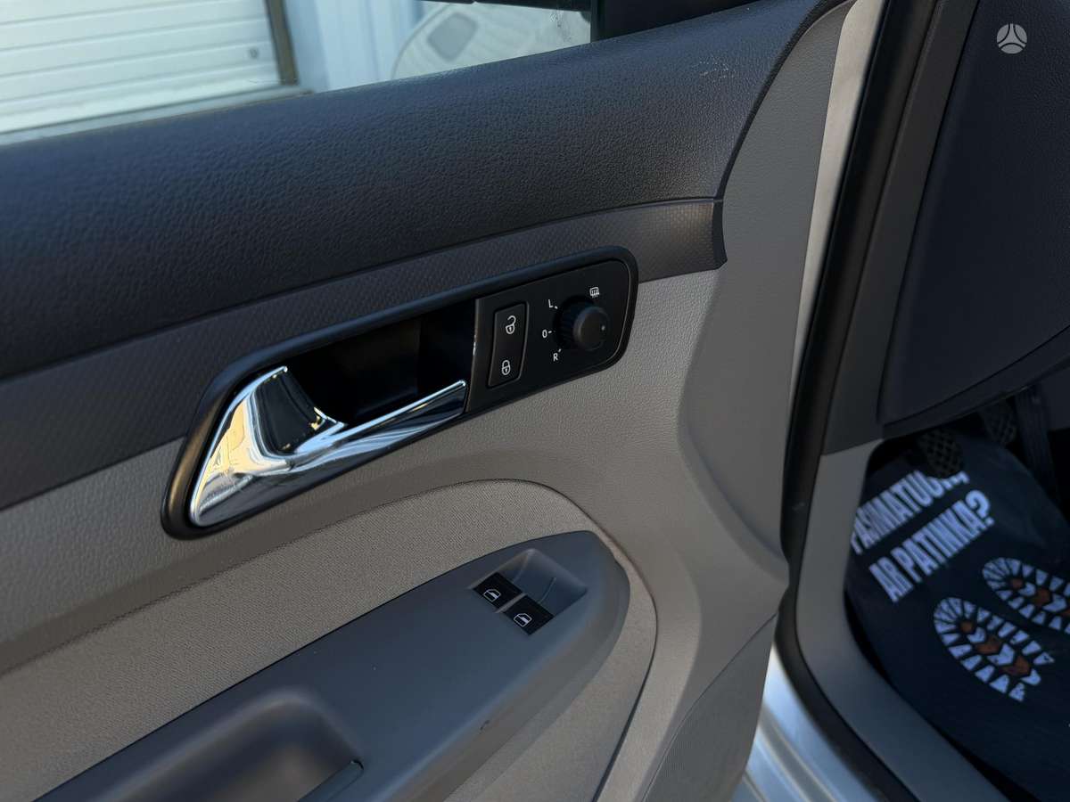 Volkswagen Caddy 2009 — photo 19