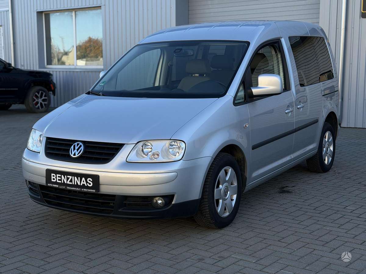 Volkswagen Caddy 2009 — rear view